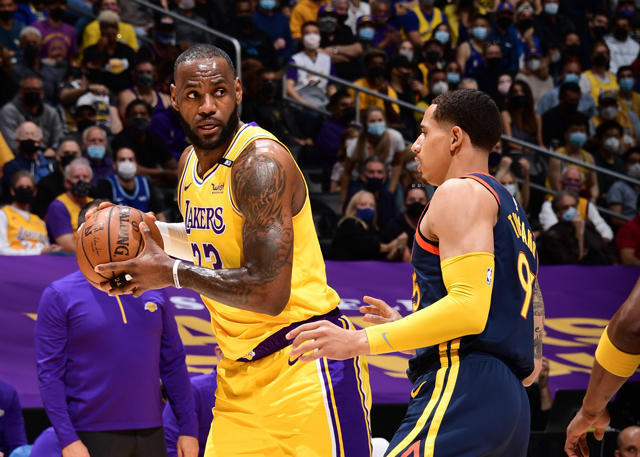 NBA，篮网压哨三分绝杀热火终结对手九连胜
